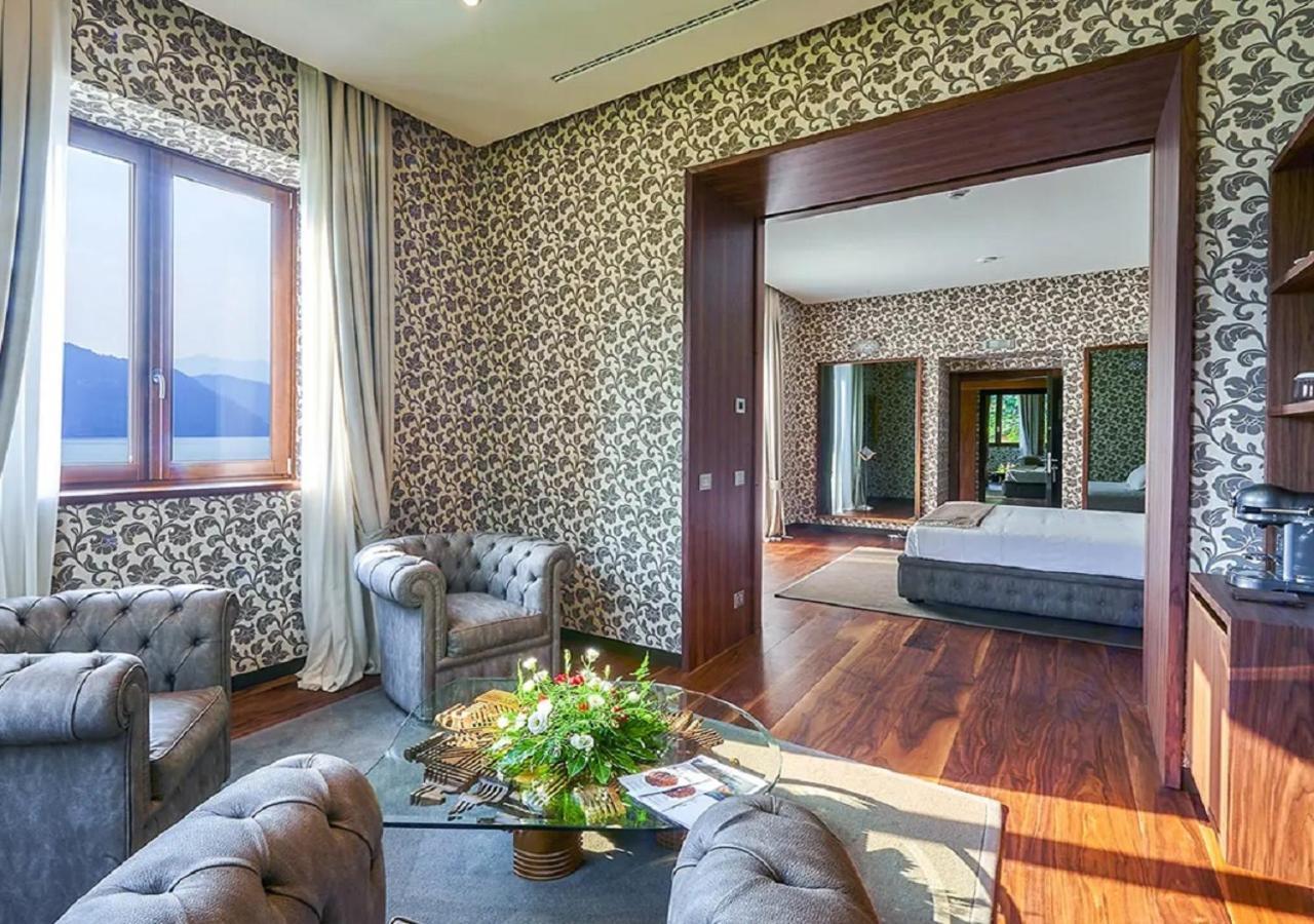 Villa Lario Resort Mandello Mandello del Lario Exteriör bild