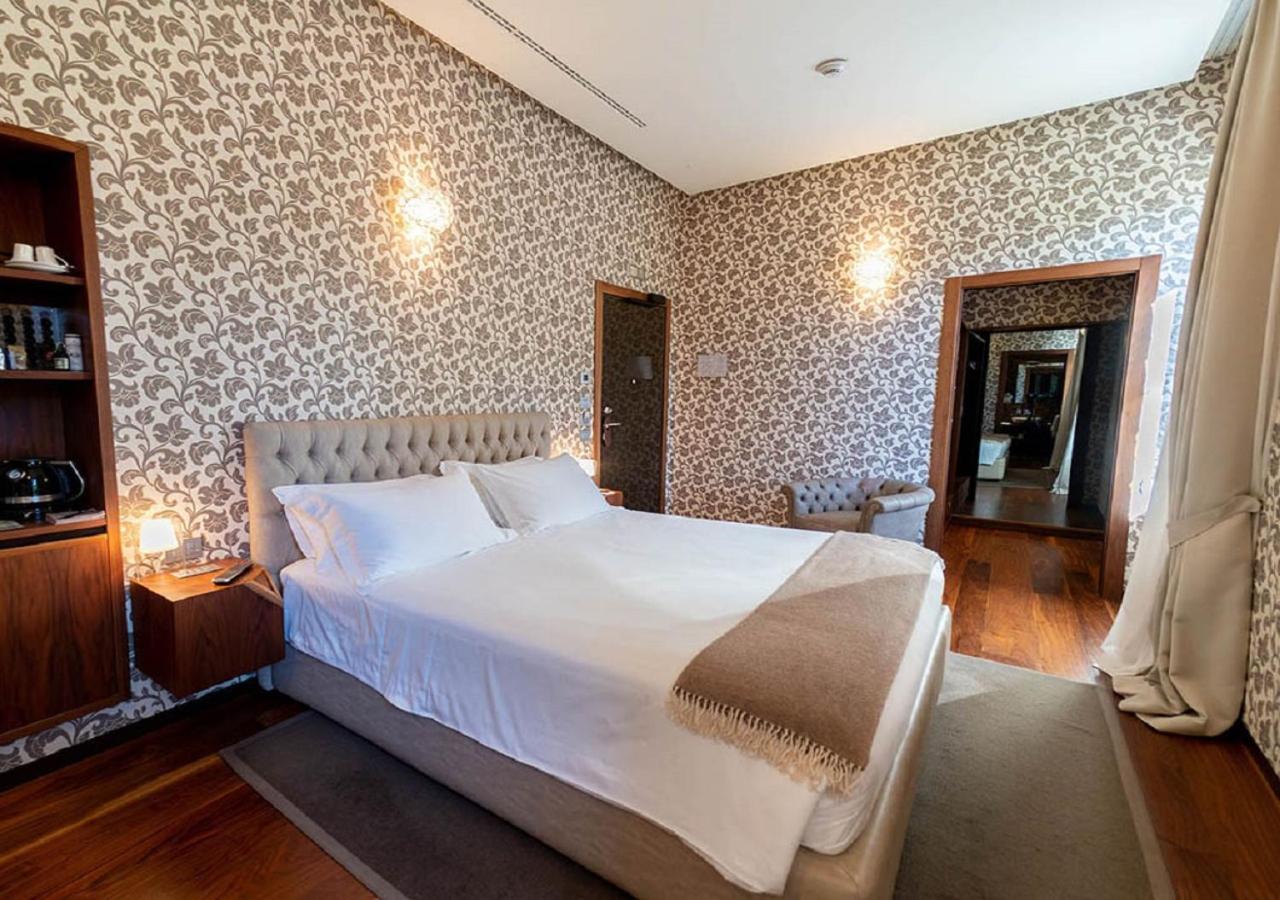 Villa Lario Resort Mandello Mandello del Lario Exteriör bild