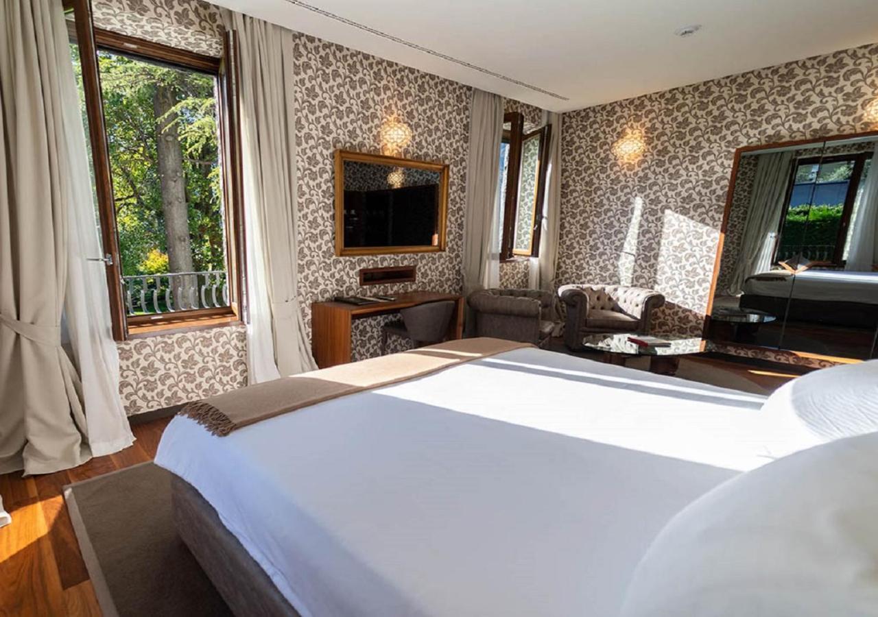 Villa Lario Resort Mandello Mandello del Lario Exteriör bild